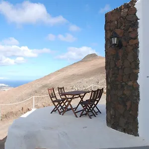 El Perinque Villa